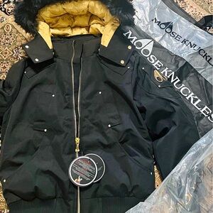 Moose Knuckles Black and Gold Patterned Jacket very nice jackets
